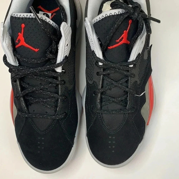 Jordan Zoom '92 Black Cement Women’s 10 Men’s 8 New - Picture 7 of 9